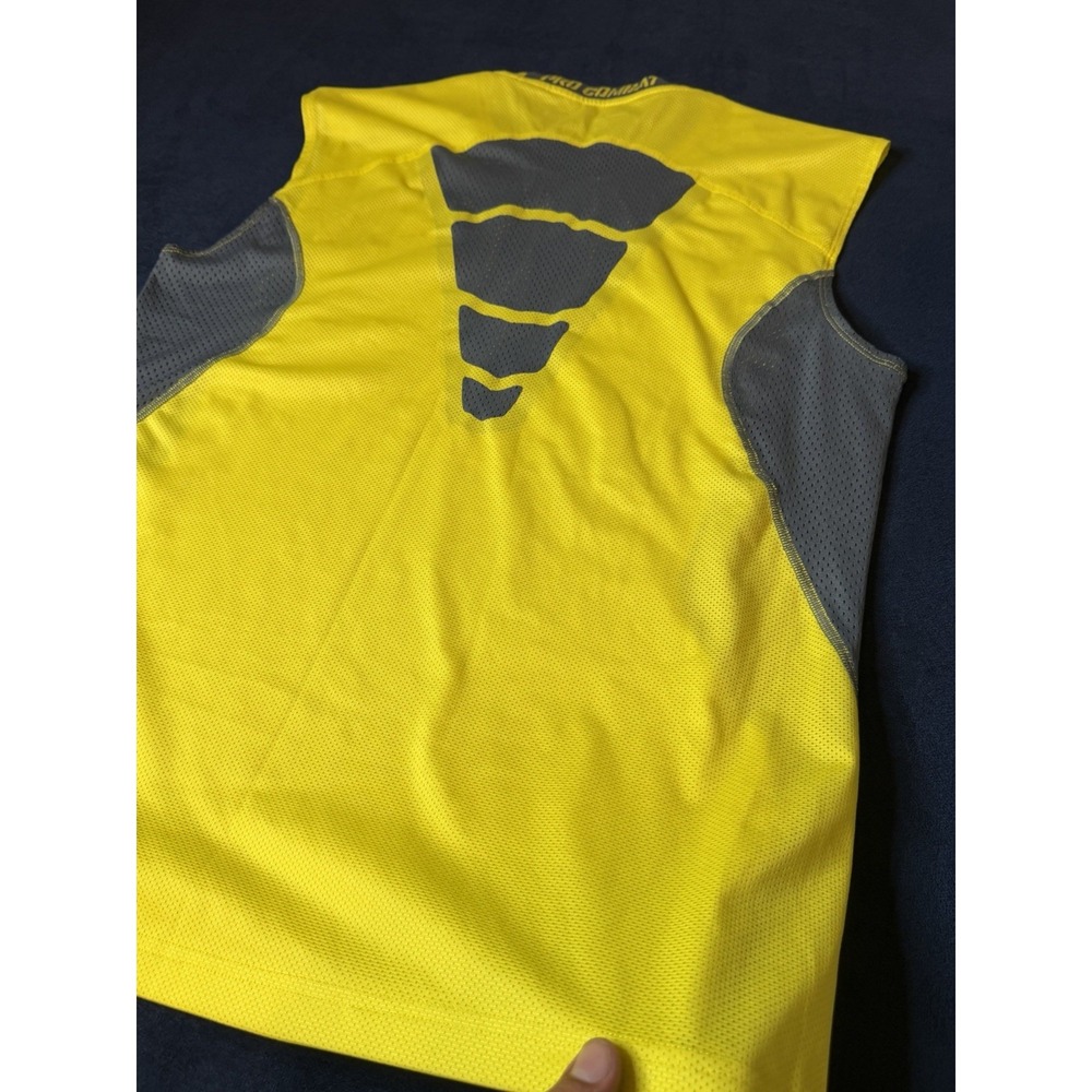 Nike Pro Combat Dri Fit Shirt Mens L Fitted Yellow Training Tank Top